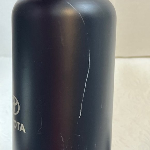 Black Matted Toyota of Tampa Bay Aluminum Water Bottle 24 oz - Picture 10 of 12